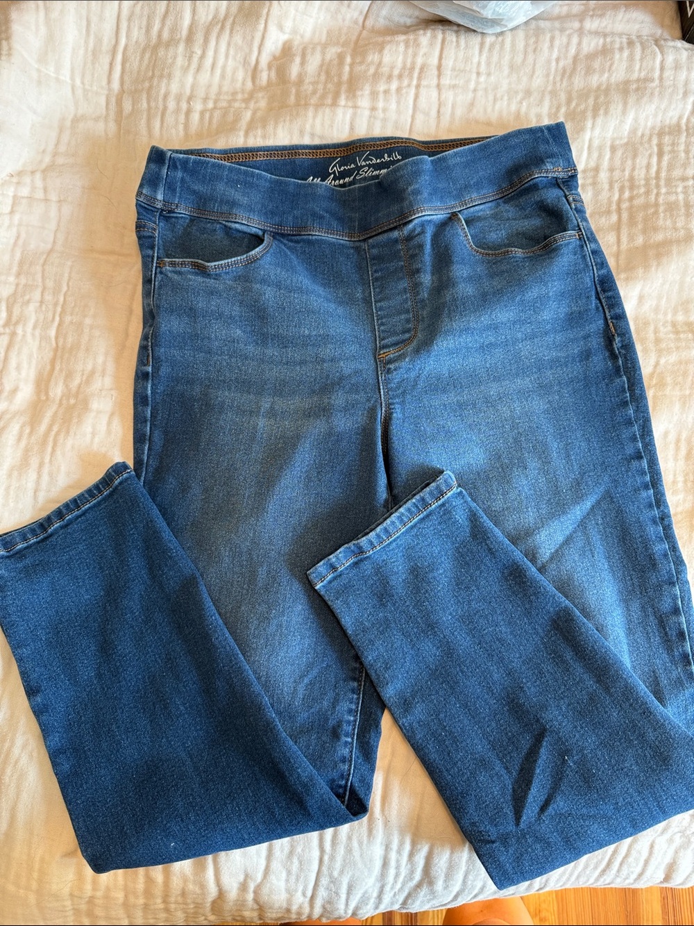 Gloria Vanderbilt Women's Dark Blue Stretch Jeggings